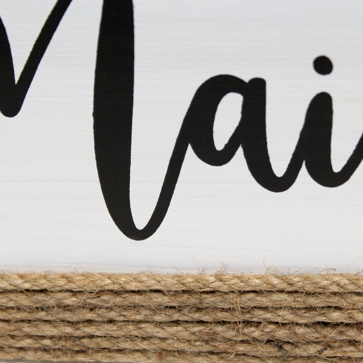 Elegant Designs Homewood Farmhouse Rustic Wood Decorative Mail Holder, Bills and Letter Storage, Sorter with Wrapped Roped Bottom, Cutout Handles, and "Mail" Script in White